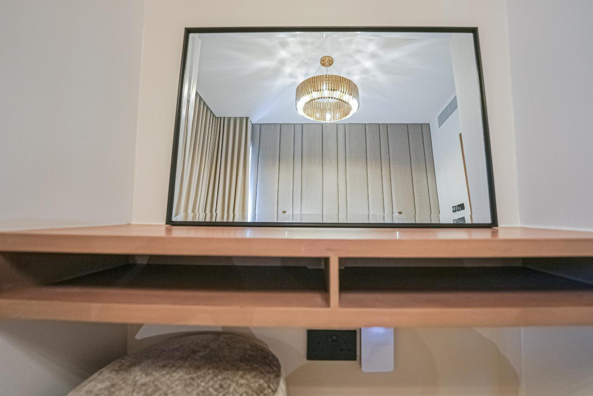 Modern 2Br High Floor Haven In Vida Dubai Marina Apartment ภายนอก รูปภาพ
